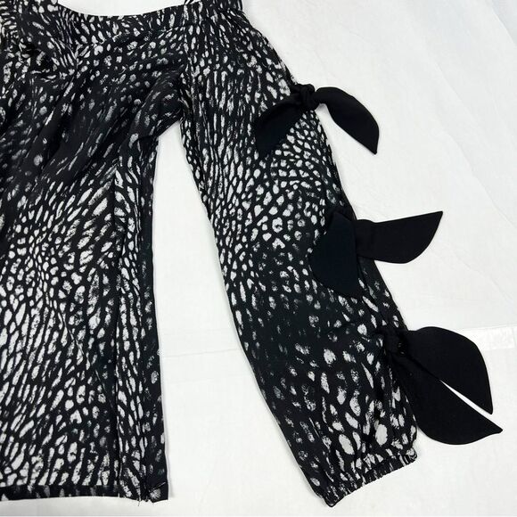 Alberto Makali Black White Animal Print Slit Long Sleeve Bow Accent Top Medium - Picture 4 of 11
